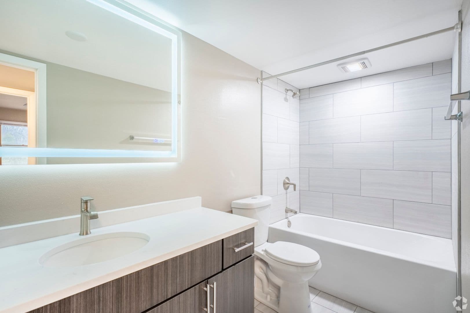 Madison Apartment: 3205 Stevens Street