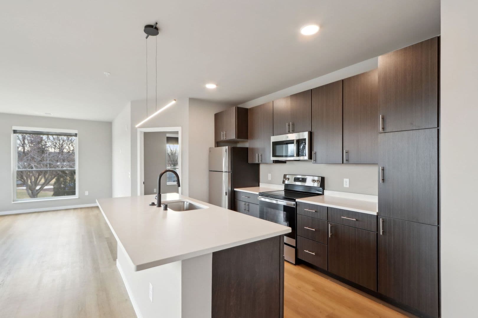Madison Apartment: 5604 Schroeder Rd