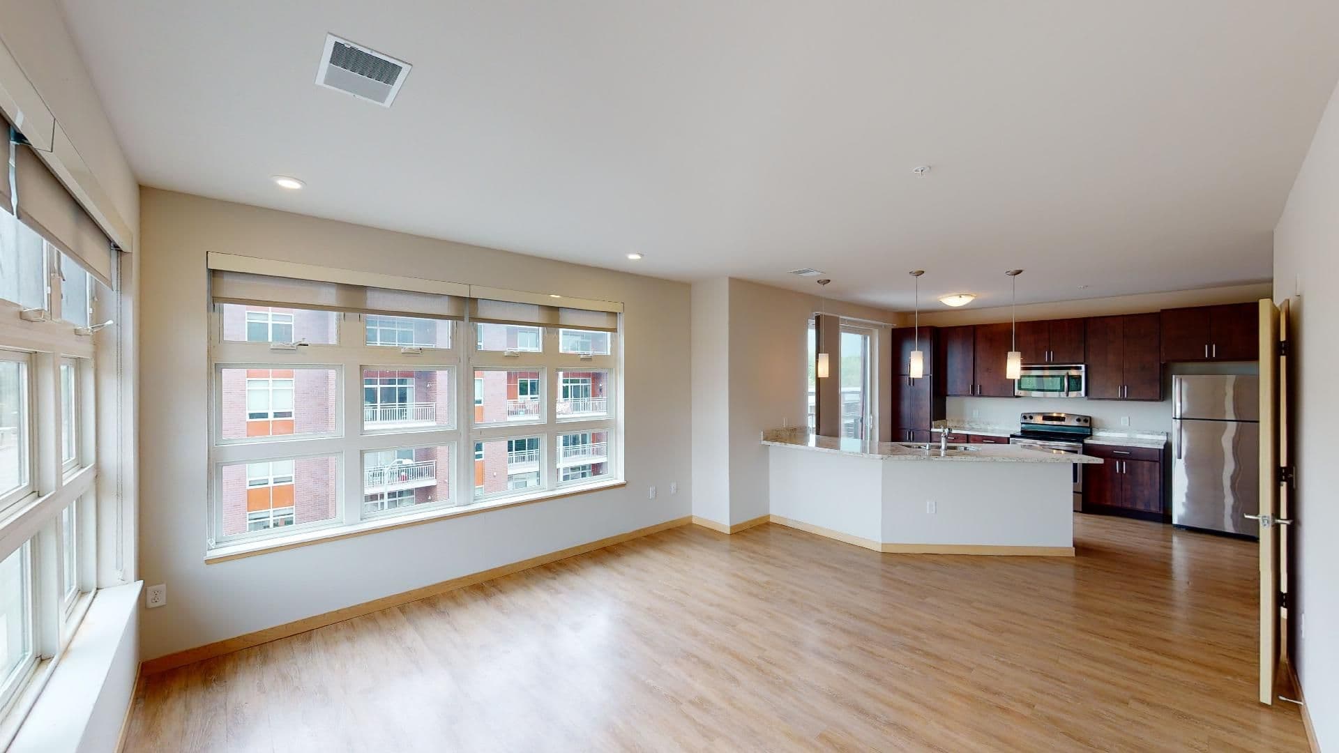 Madison Apartment: 902 Drake Street