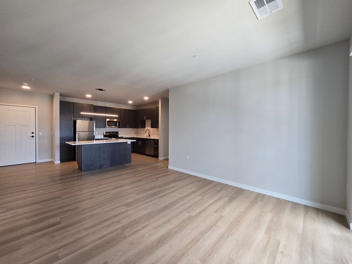 Madison Apartment: 8421 Mansion Hill Avenue