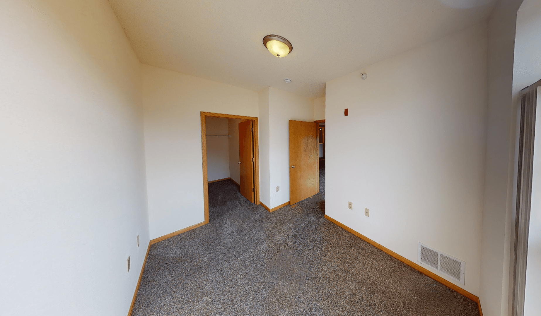 Madison Apartment: 8002 Starr Grass Drive