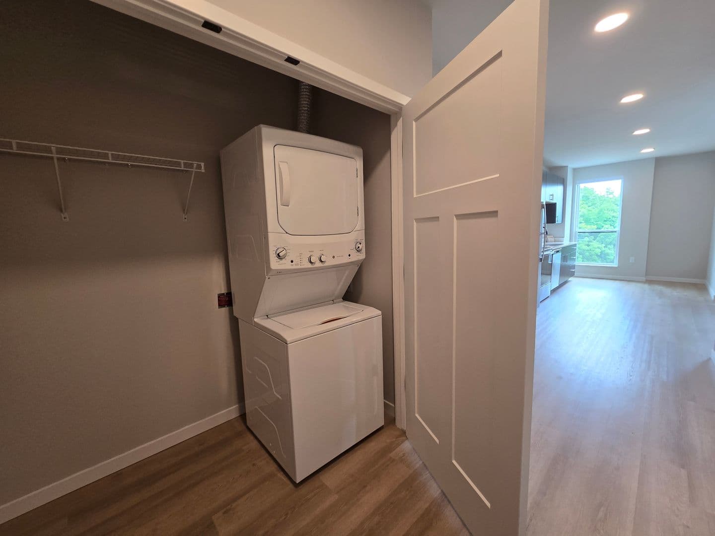 Madison Apartment: 8421 Mansion Hill Avenue