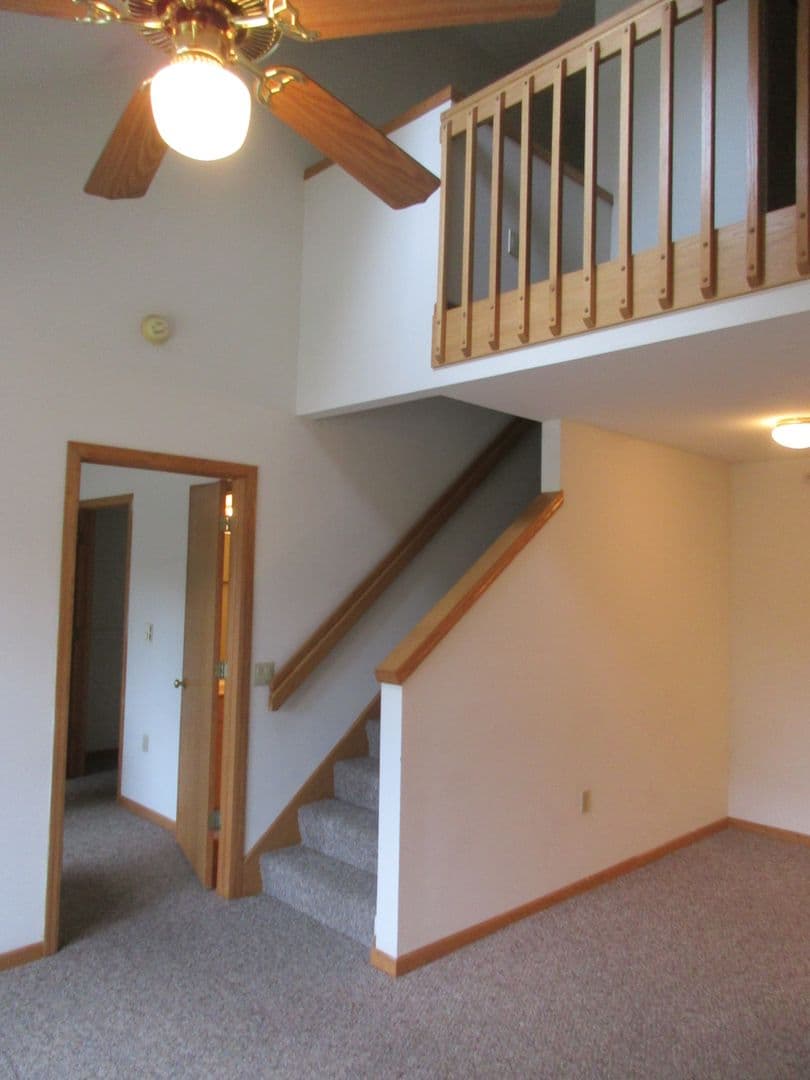 Madison Apartment: 118 North Brooks Street