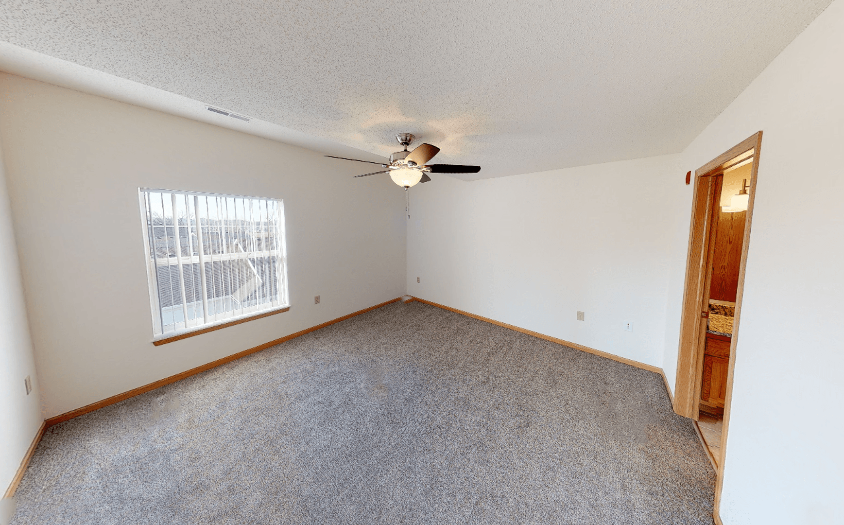 Madison Apartment: 8002 Starr Grass Drive