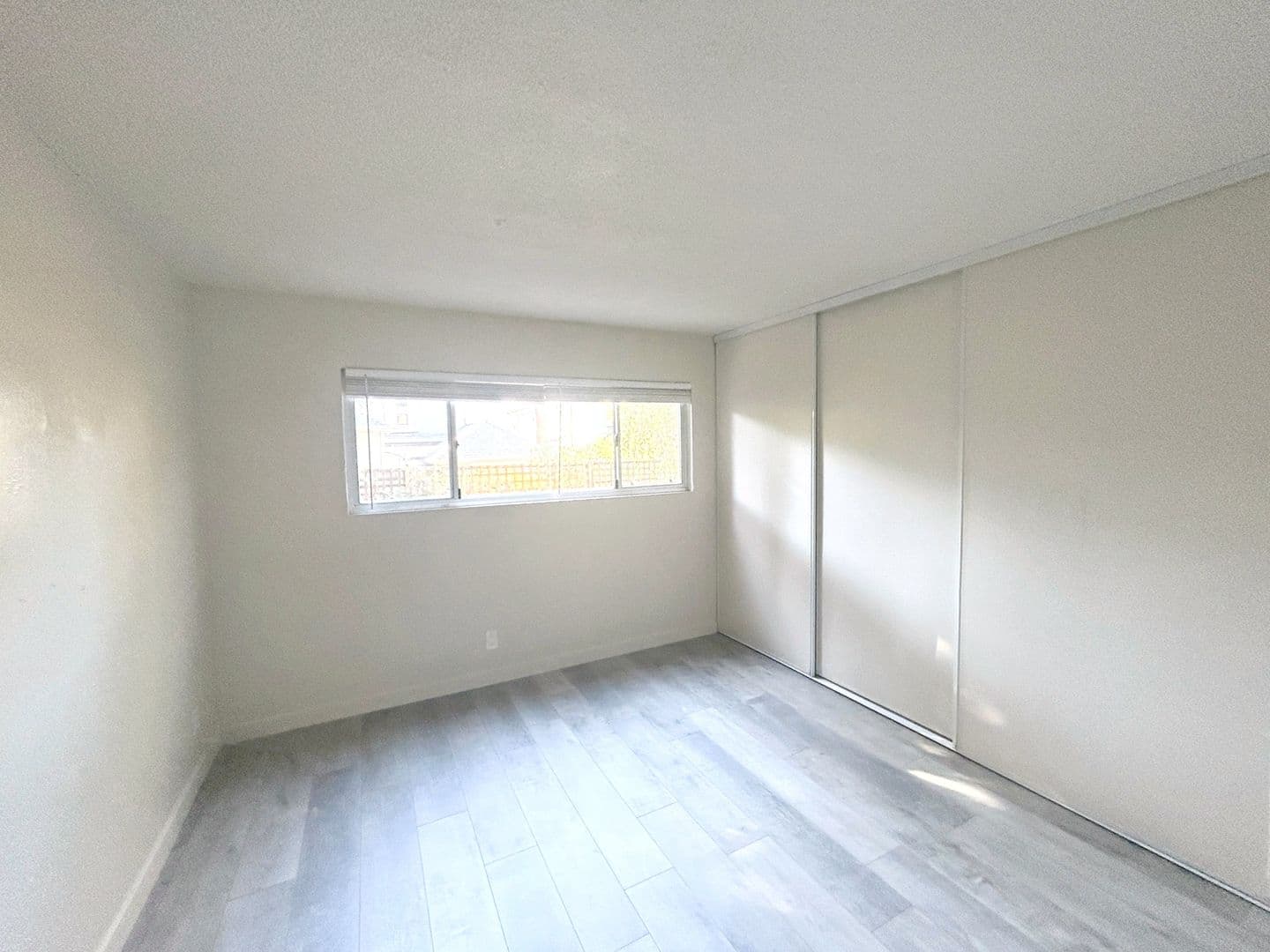 Berkeley Apartment: 2212 Blake Street