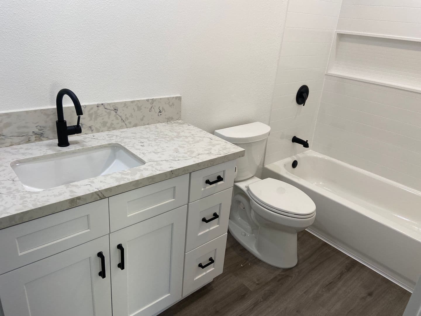 San Diego Condo: 8022 Linda Vista Rd. #1L