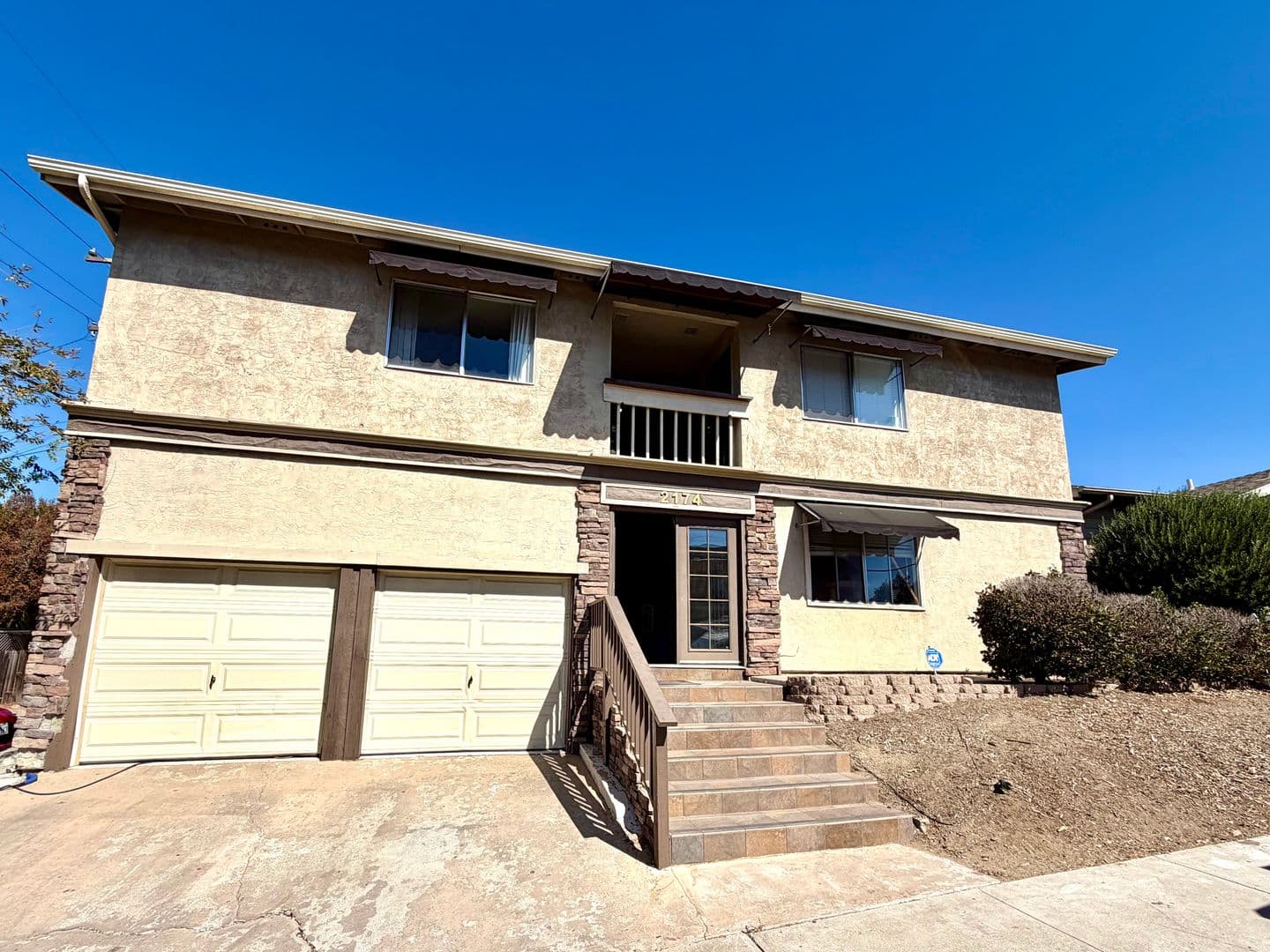 San Diego Apartment: 2174 Wightman Ave