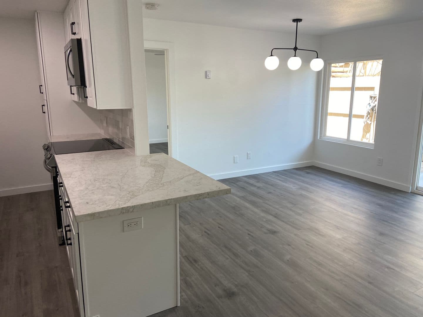 San Diego Condo: 8022 Linda Vista Rd. #1L