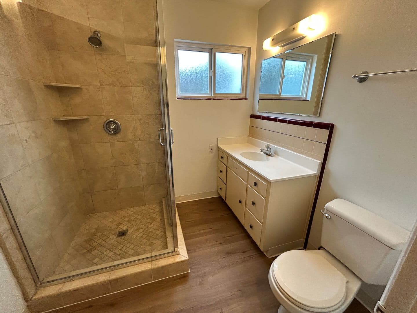 San Diego House: 5074 La Dorna St
