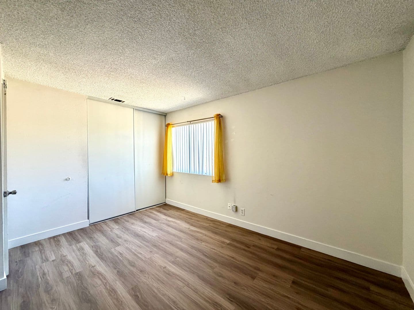 San Diego Apartment: 2174 Wightman Ave