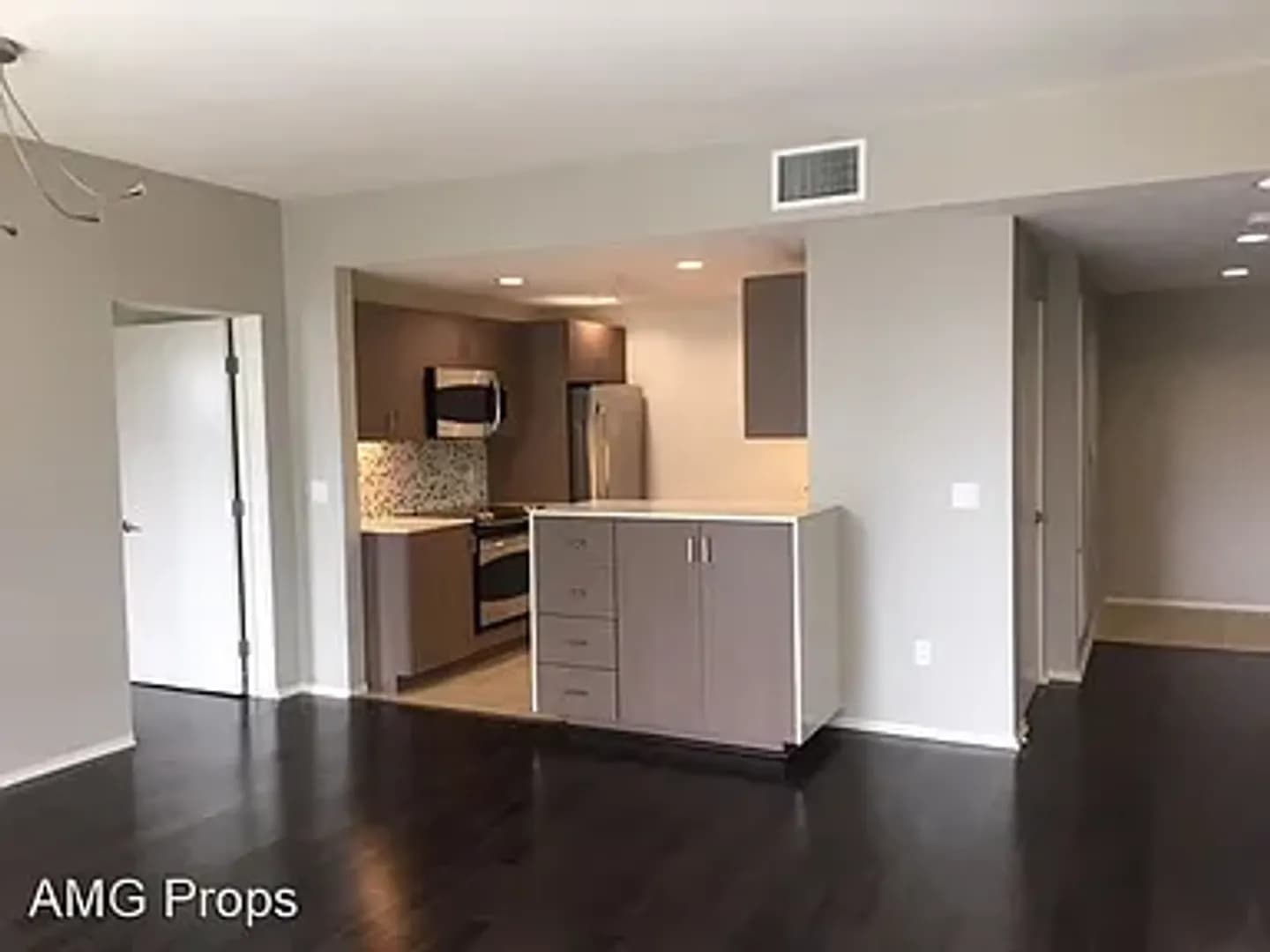 San Diego Condo: 3100 6th Ave