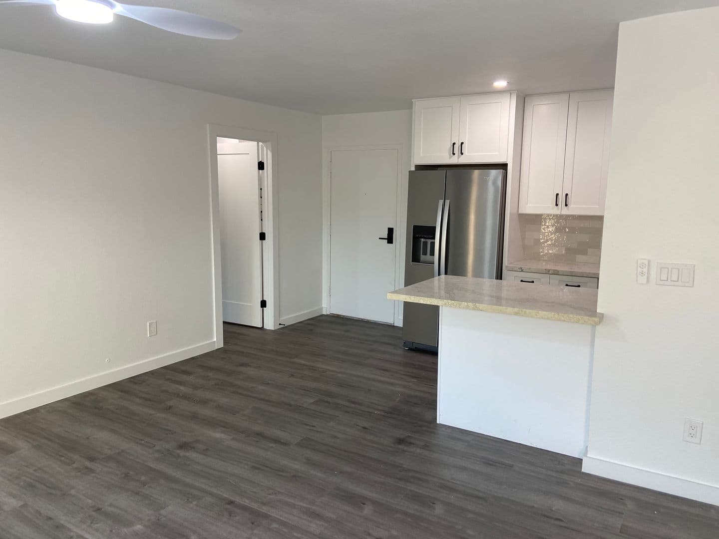 San Diego Condo: 8022 Linda Vista Rd. #1L