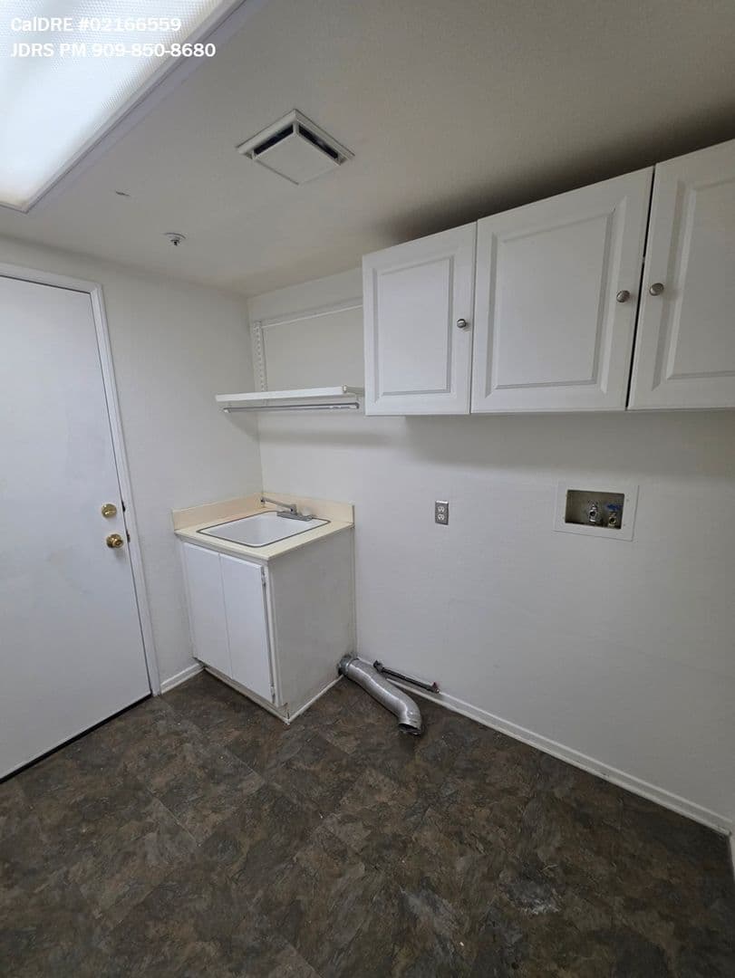 Rancho Cucamonga House: 11150 Corsica Court