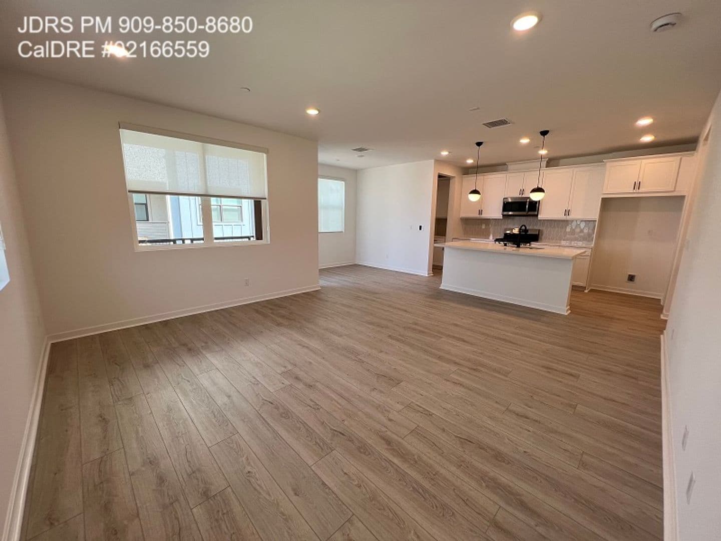 Ontario House: 947 N. Divino Privado #7