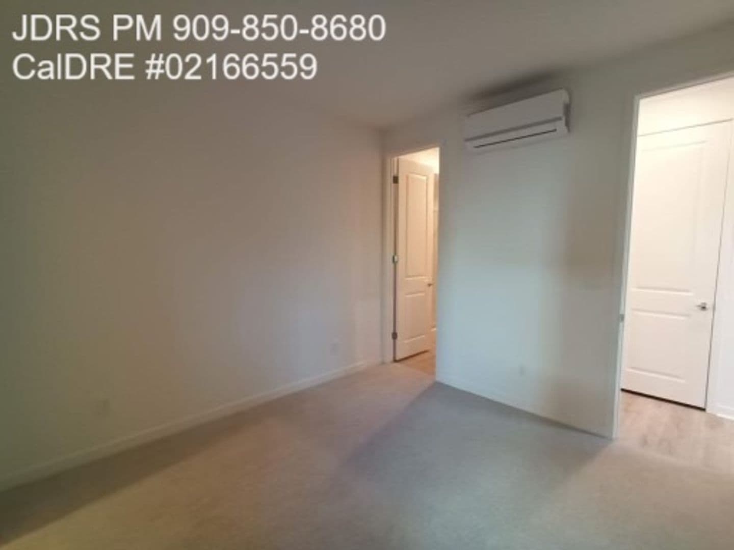 Ontario House: 947 N. Divino Privado #7