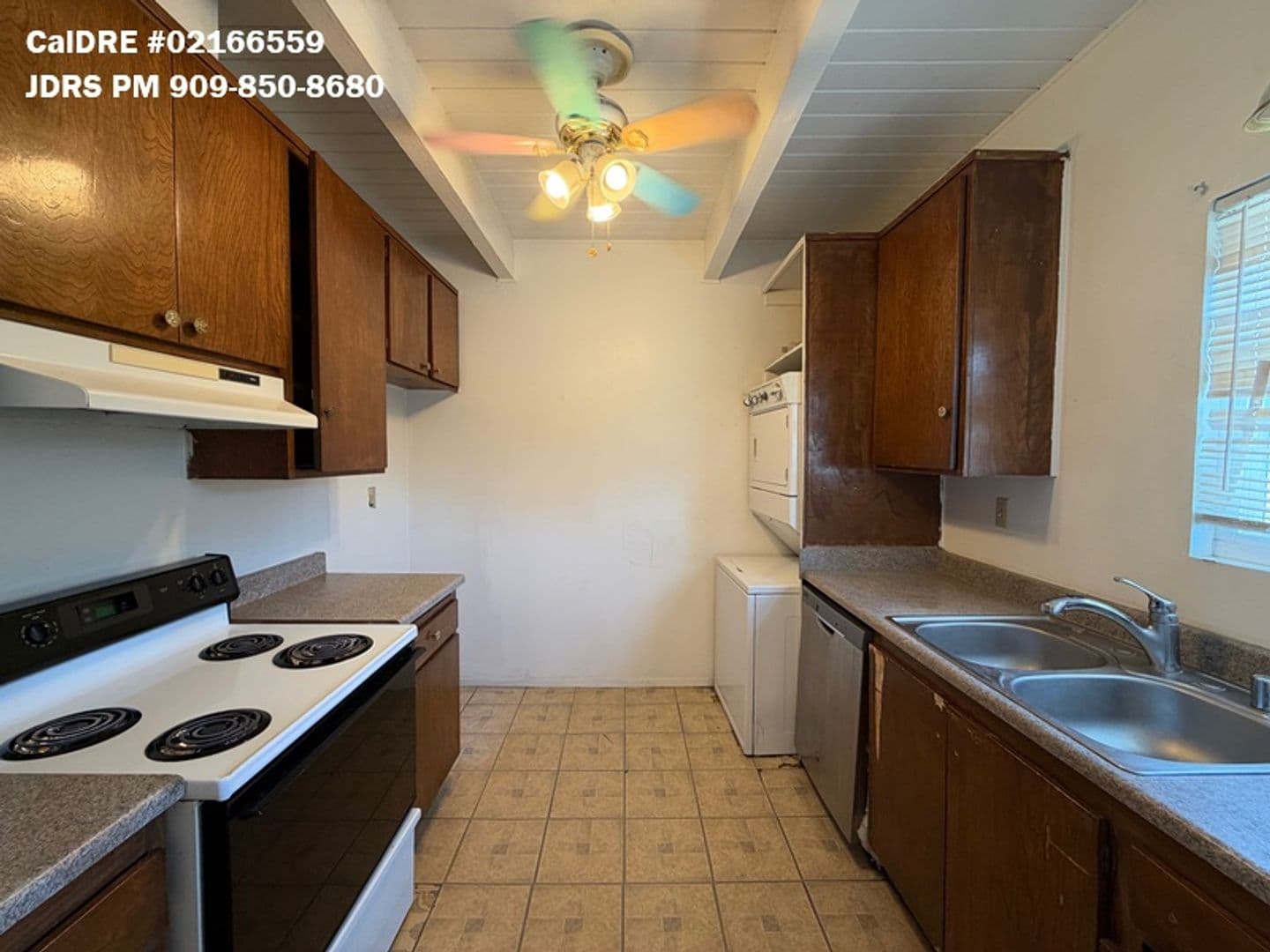 La Verne House: 3462 Columbia Drive