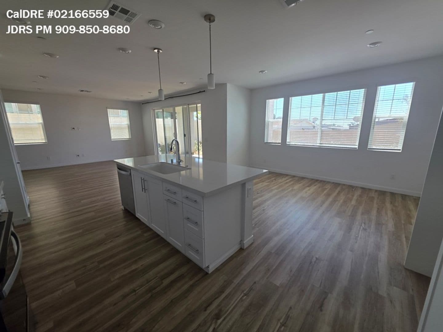 La Verne House: 2860 Sapphire Road