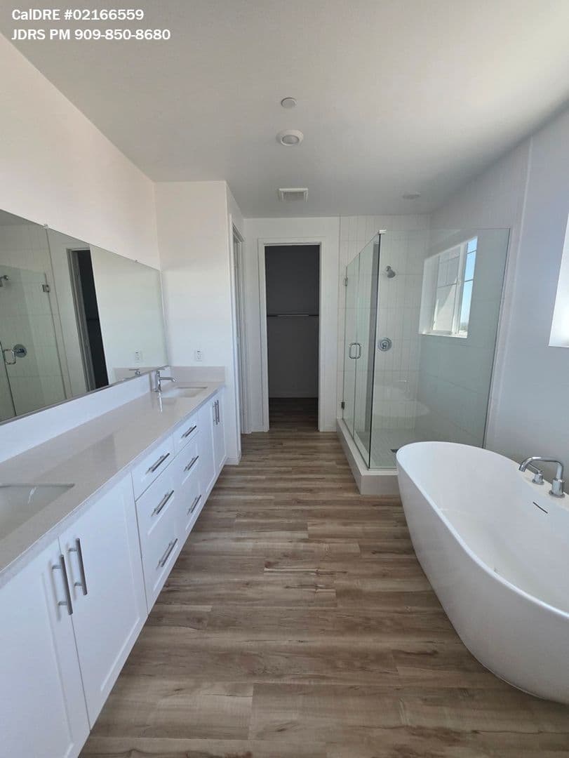 La Verne House: 2860 Sapphire Road