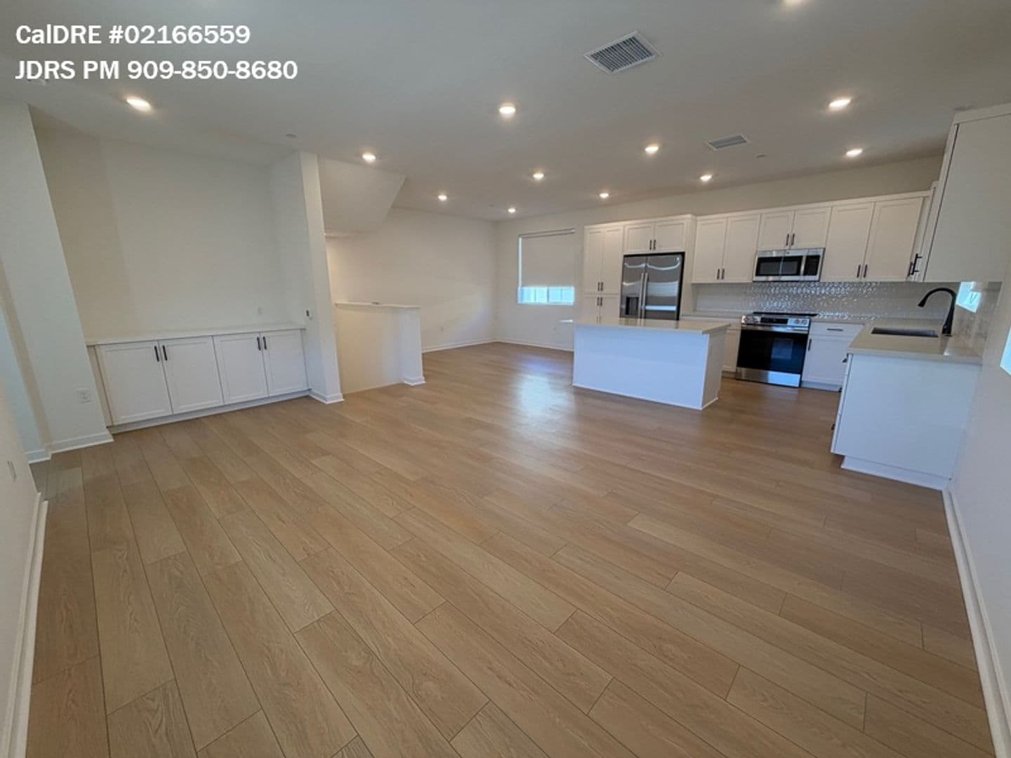 Eastvale House: 12781 Sazan Drive