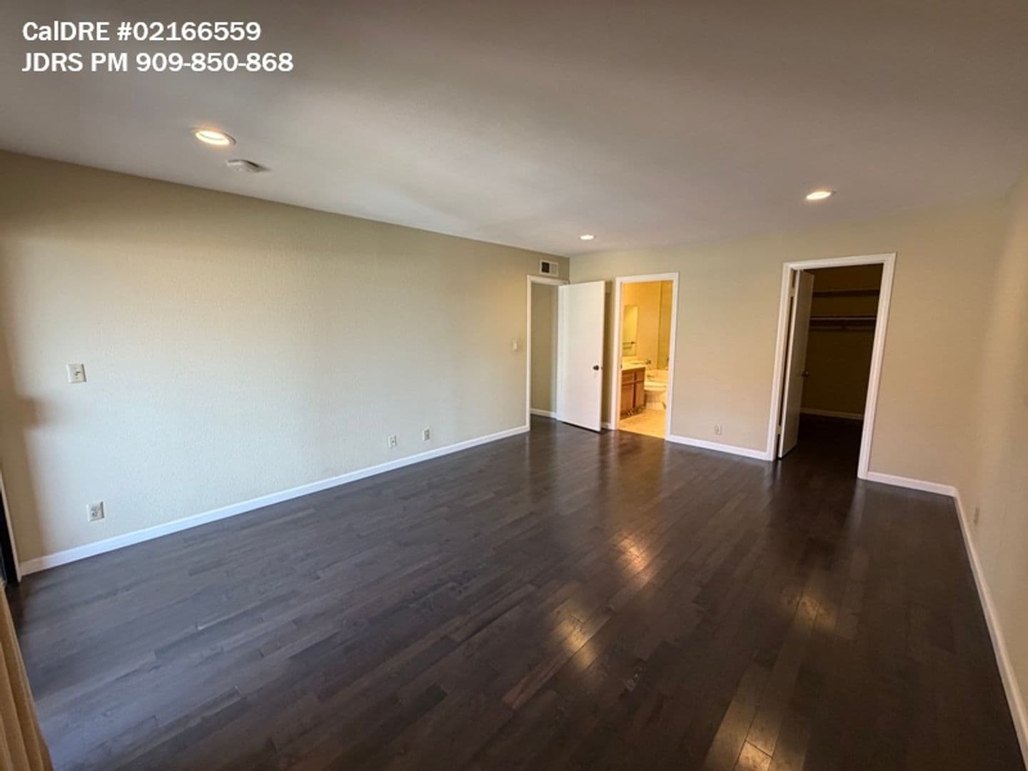 Arcadia House: 816 W Naomi Avenue #10