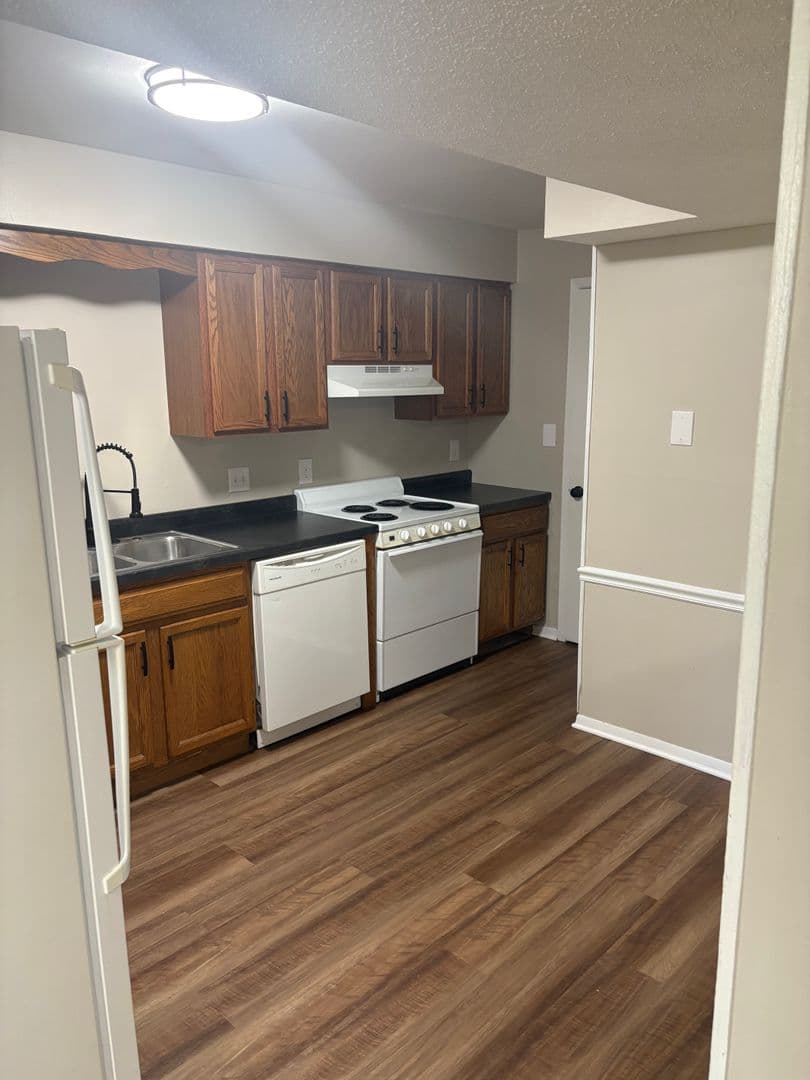 Peoria Apartment: 3417 W Baskin Ridge Ct