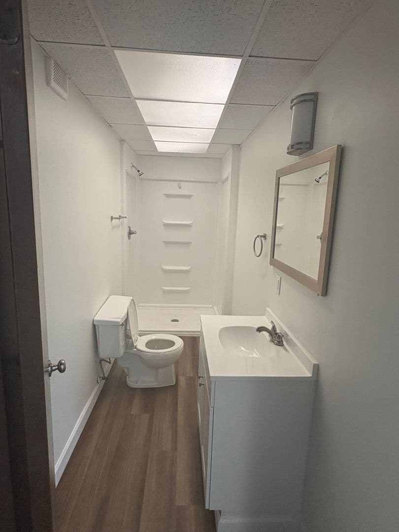 Peoria Apartment: 2112-2118 N Linn St