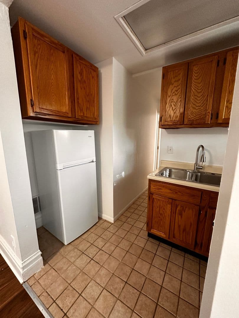 Peoria Apartment: 1209 N North St