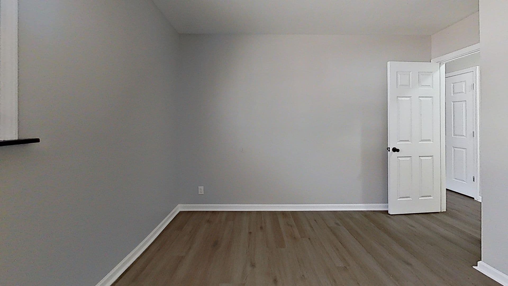 Peoria Apartment: 6709-6711 N University St