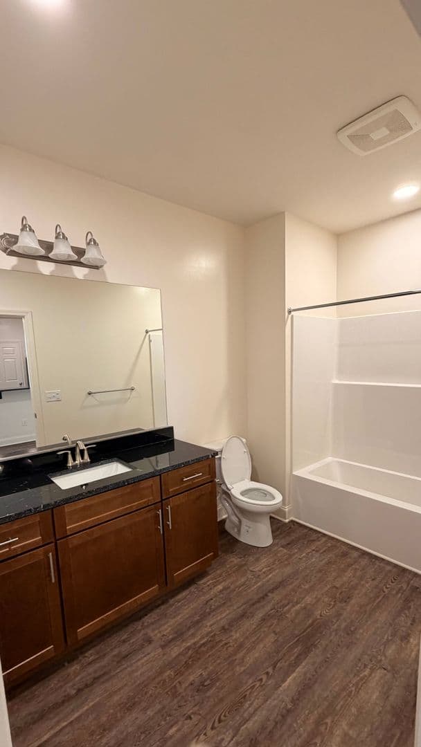 Blacksburg Apartment: 703 Clay Street SE