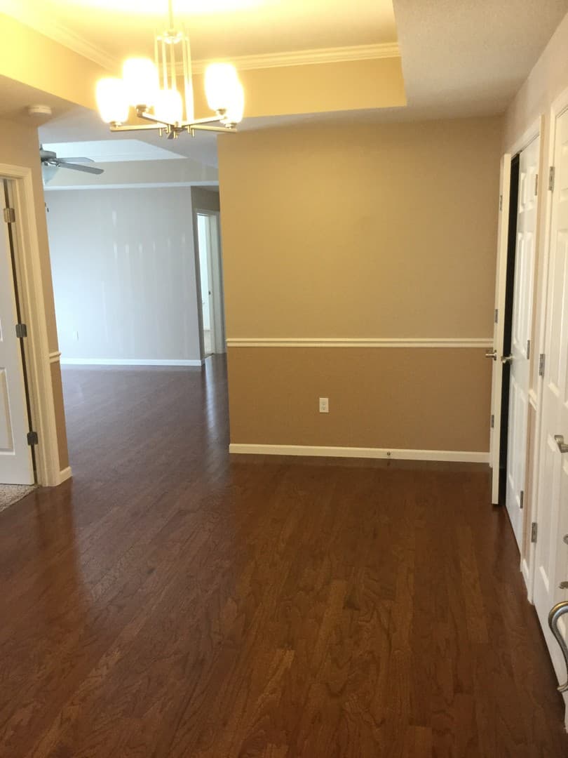 Jefferson City Apartment: 810 Wildwood Drive