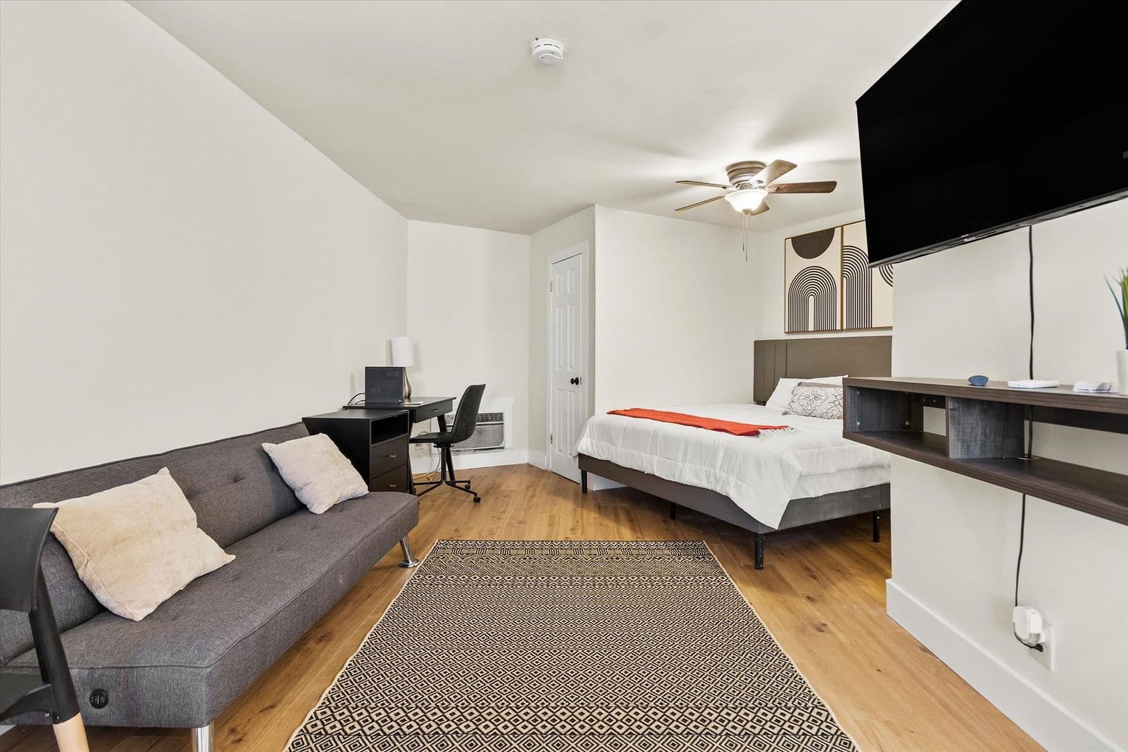 Huntsville Apartment: 3801 Triana Blvd