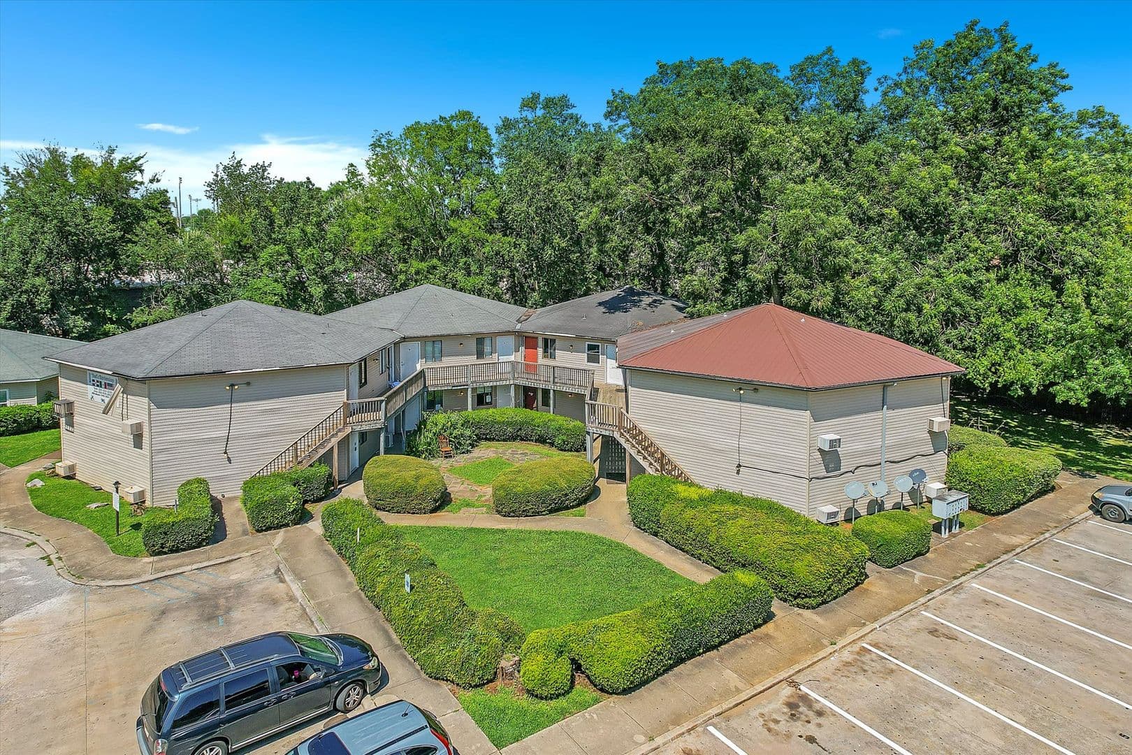 Huntsville Apartment: 3801 Triana Blvd