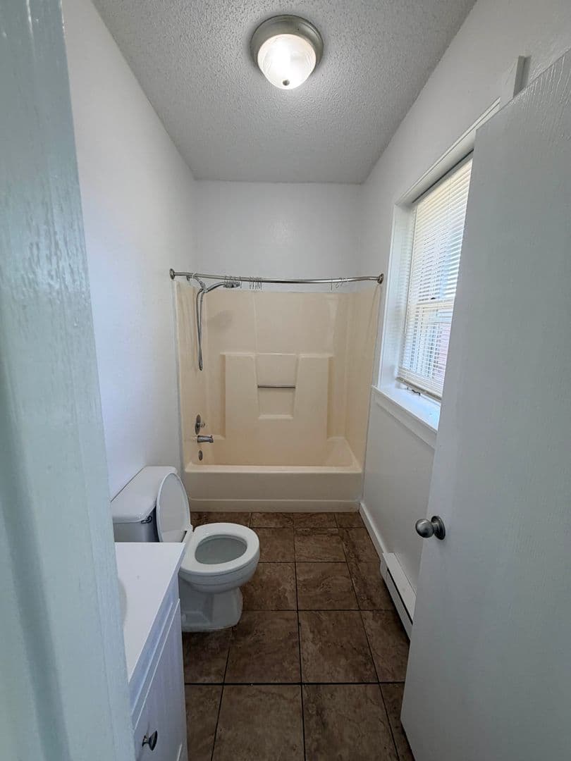 Liberty Apartment: 112 E Franklin St