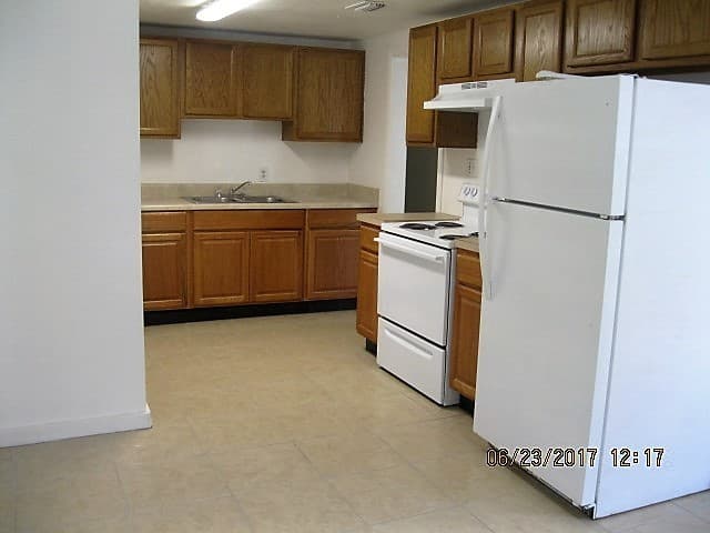 Jacksonville House: 7926 Hare Avenue