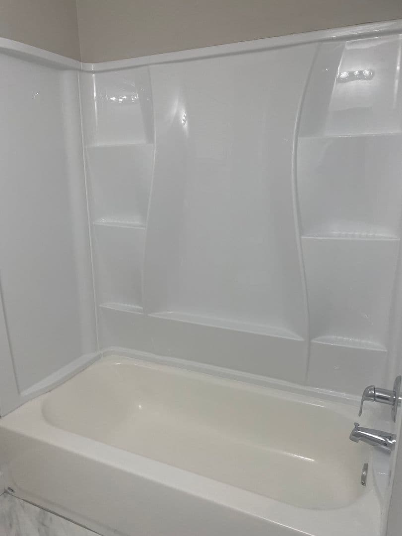 Jacksonville House: 2841 Justina Rd