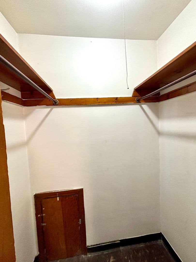 Buffalo Apartment: 44 Latona Ct.