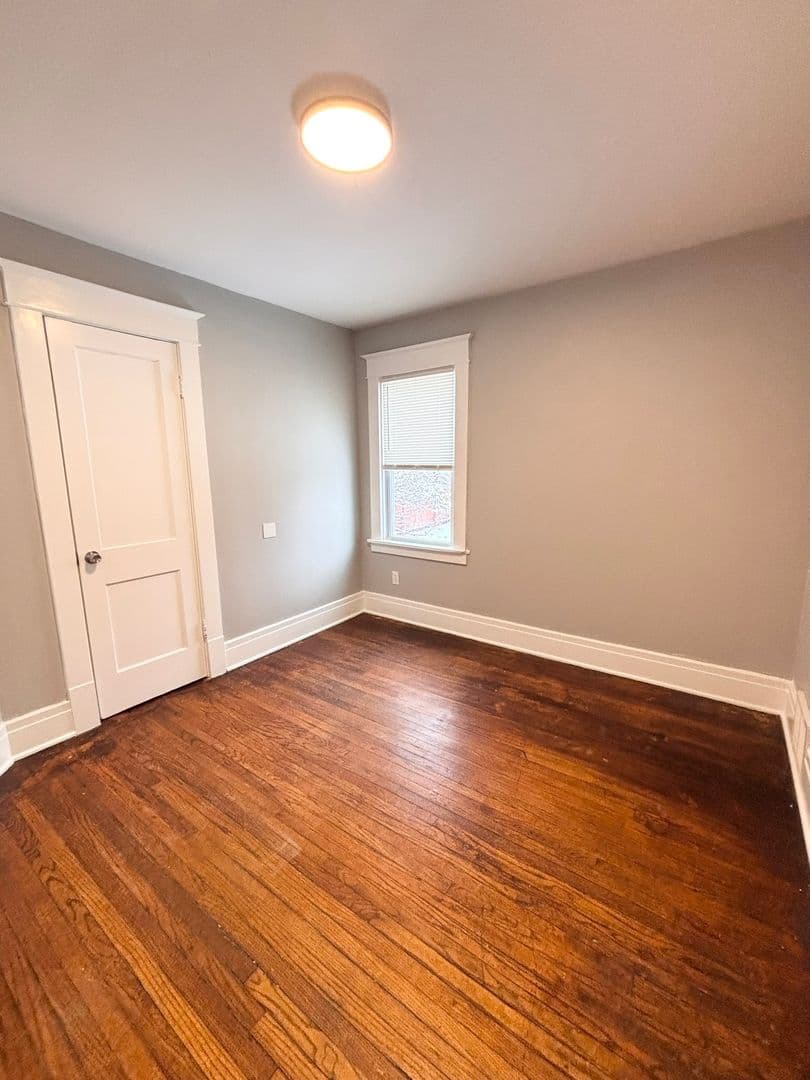 Buffalo Apartment: 70 Houston St.
