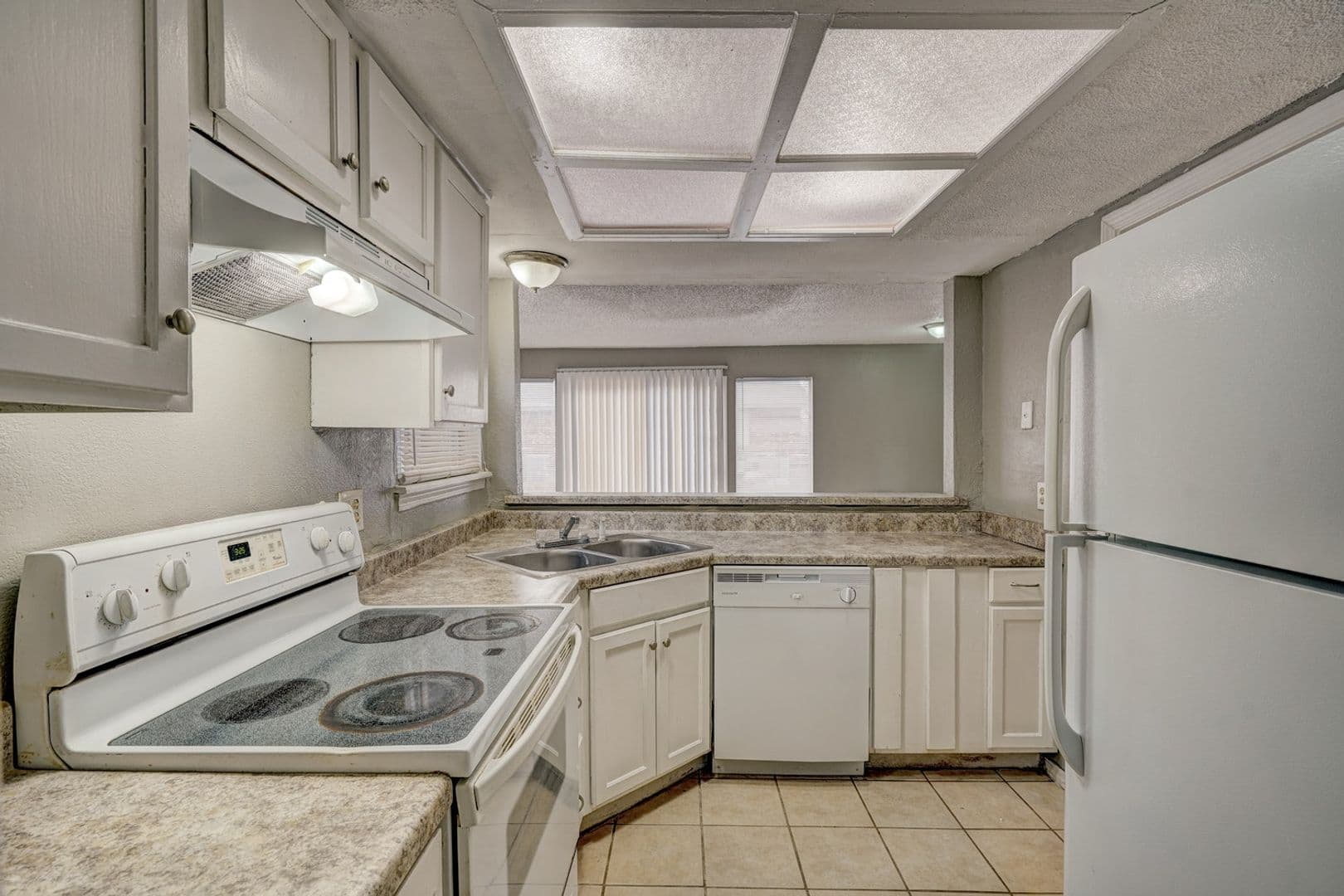 Midwest City Apartment: Bradfred Street 3815/3817