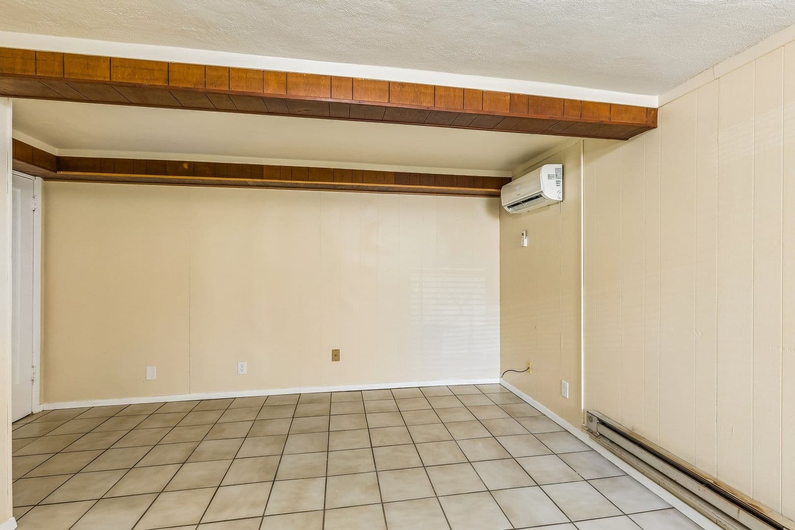 Oklahoma city Apartment: 518 nw 12th st