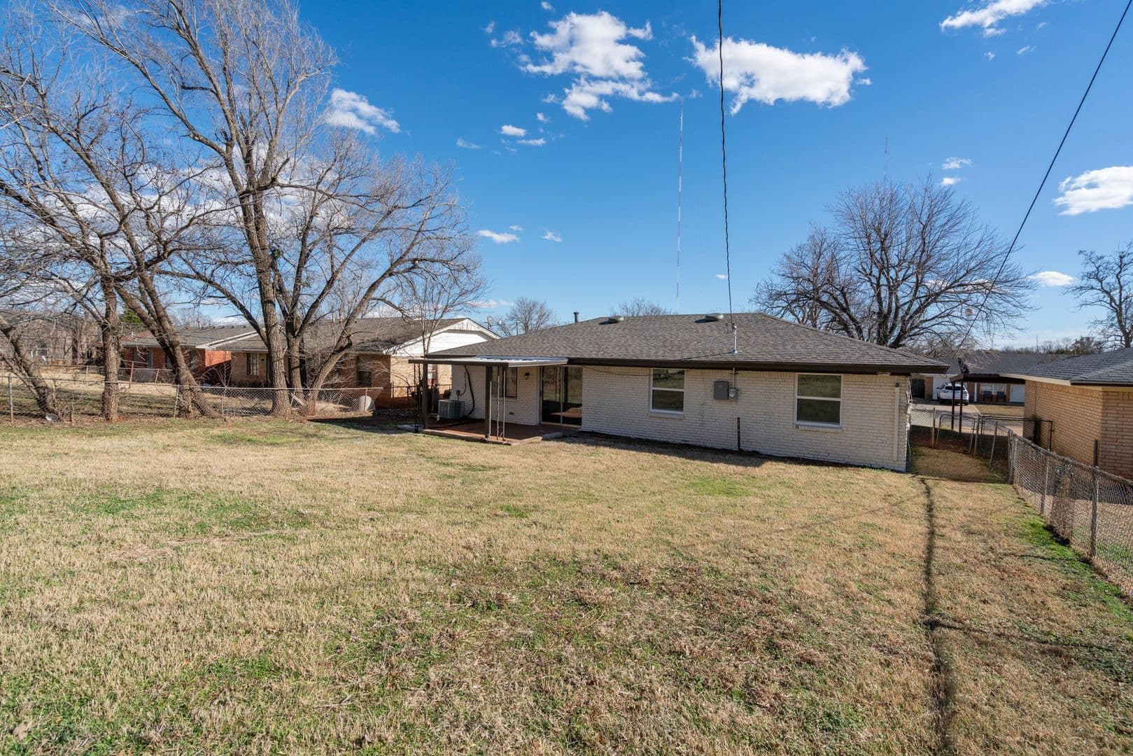 OKlahoma City House: 713 NE 79th PL