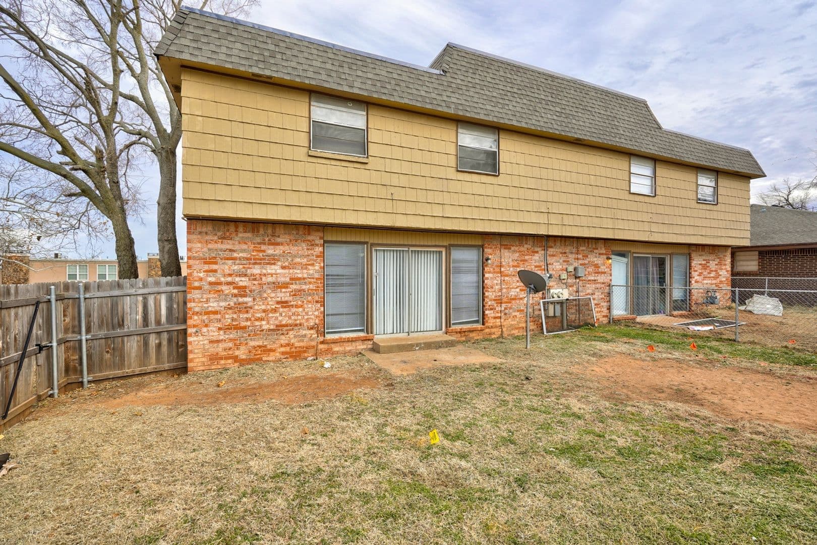 Midwest City Apartment: Bradfred Street 3815/3817