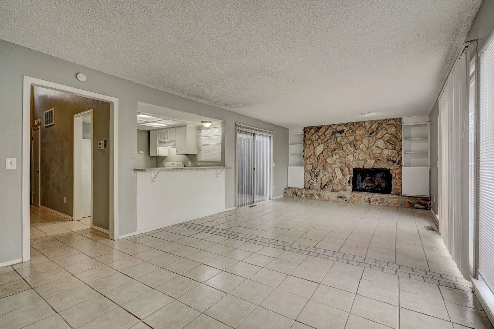 Midwest City Apartment: Bradfred Street 3815/3817