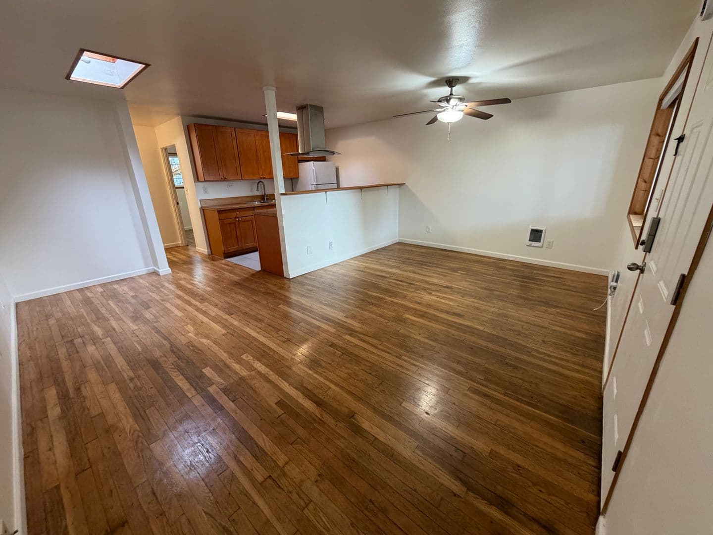 Portland Apartment: SE 27th Ave
