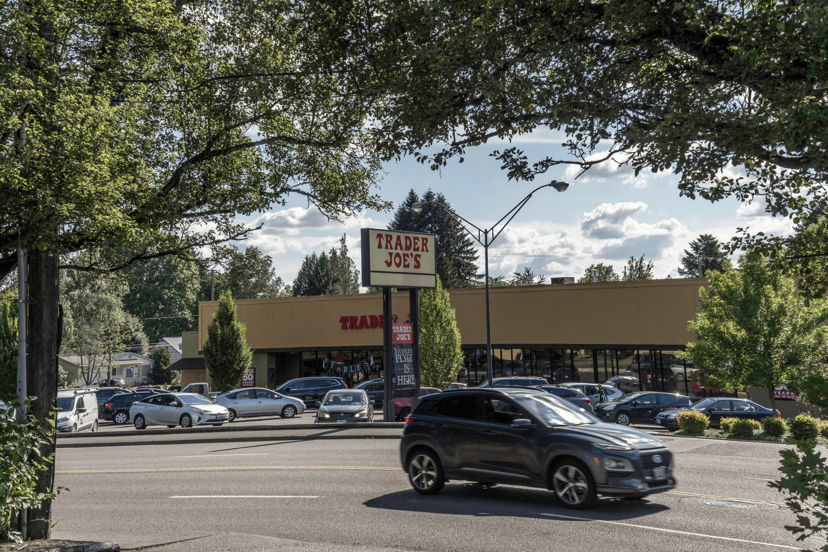 Portland Apartment: SE Cesar E Chavez Blvd.