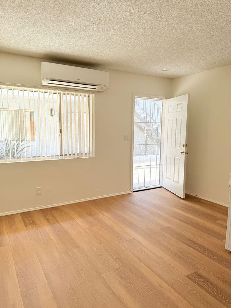 Lawndale Apartment: 4554 W. 173rd Street