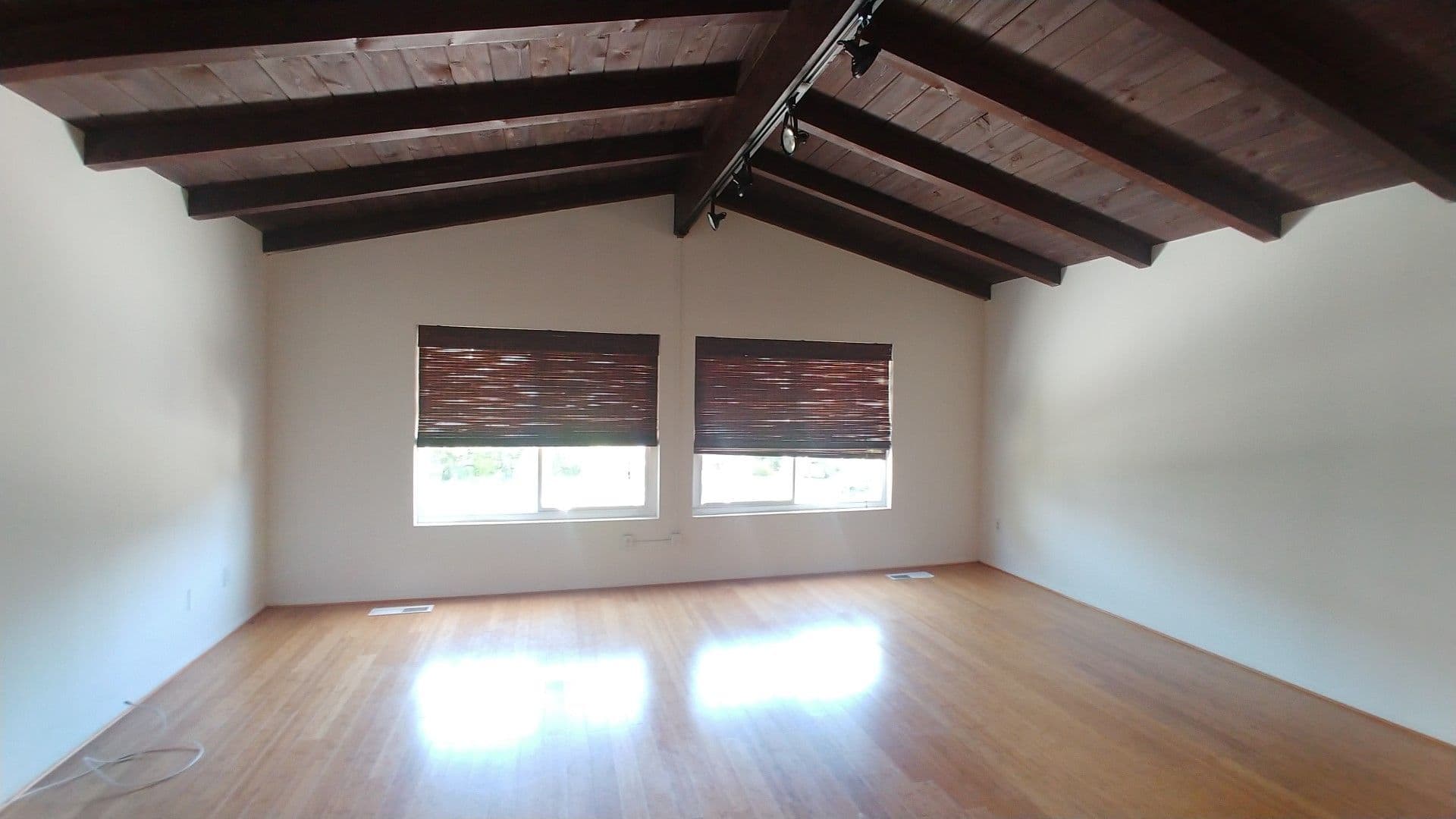Hermosa Beach House: 433 Monterrey Blvd.