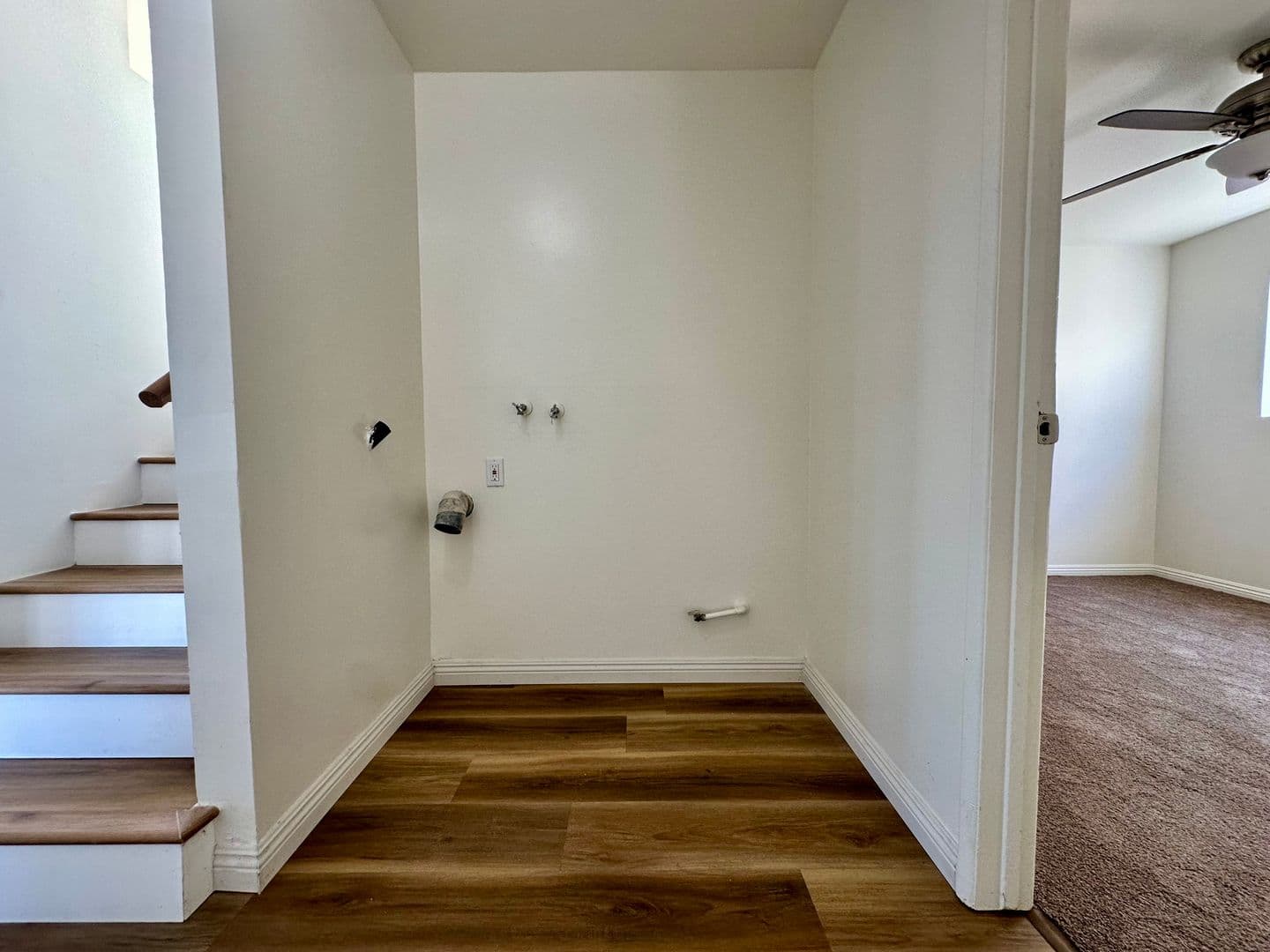 Lomita House: 25405 Cypress Street