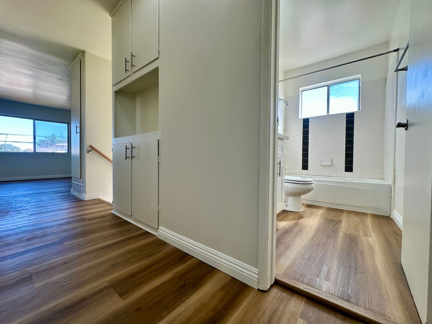 Lomita House: 25405 Cypress Street