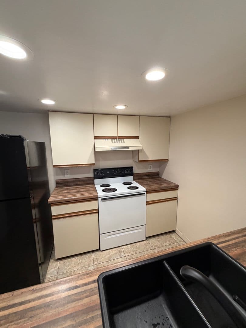Jacksonville House: 1225 Songbird Lane