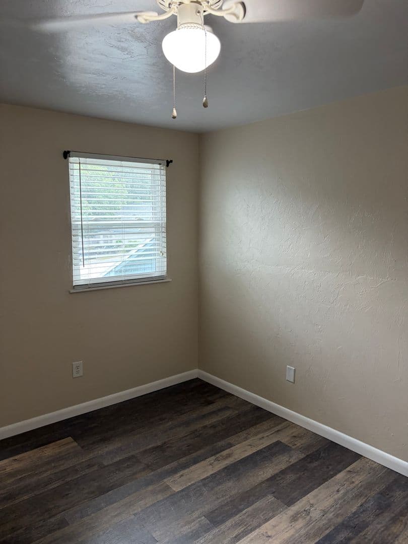 Jacksonville House: 1225 Songbird Lane